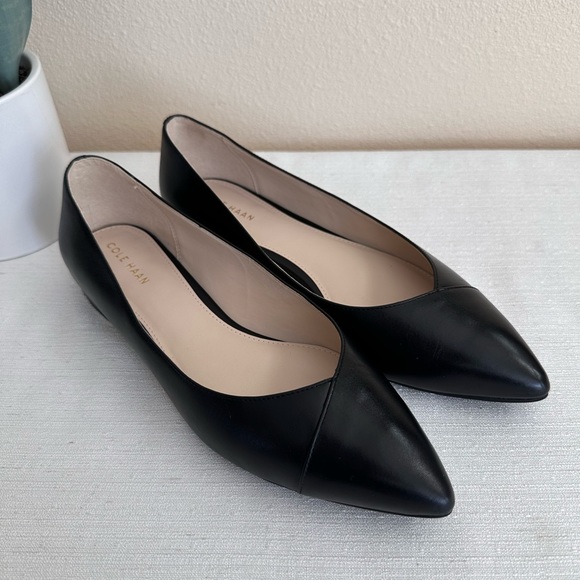 New Cole Haan Black Leather Pointed Toe Elegant Flats Women’s 8B - Picture 3 of 14